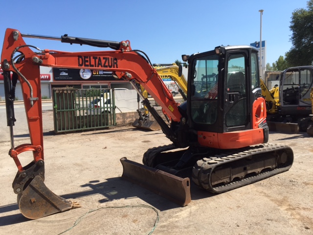 Mini pelle 5T occasion sur Antibes